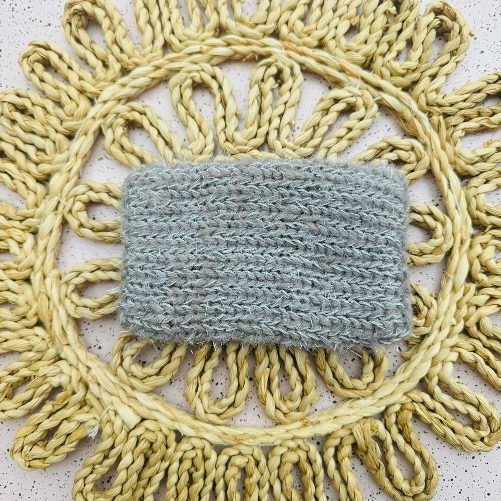 Handmade Exfoliating Body Scrubbie - Picture 4 of 5